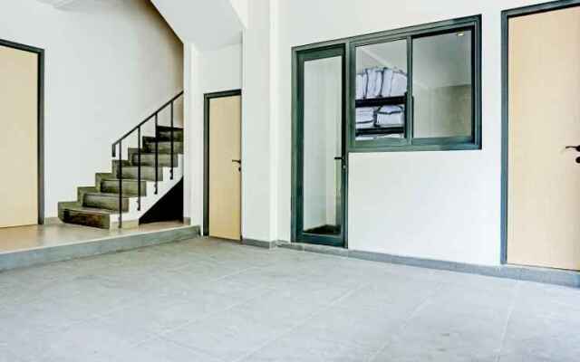 Super OYO Capital O 90635 Tango Juliet Residence
