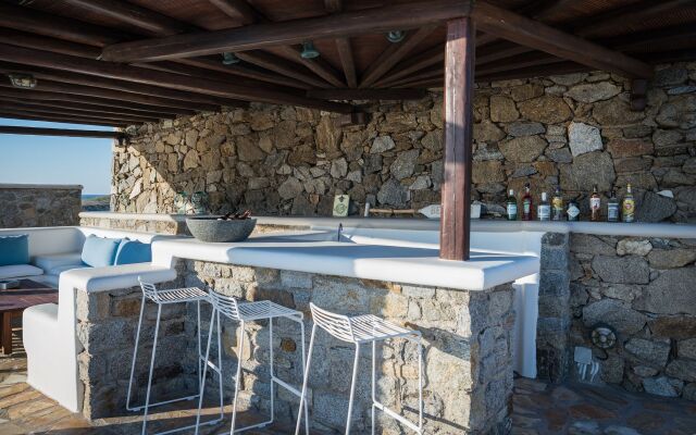 Mykopetra Villas