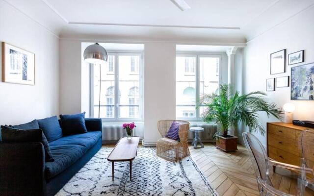 Greeter-Bel appartement Parisien de 70m2 - St Lazare