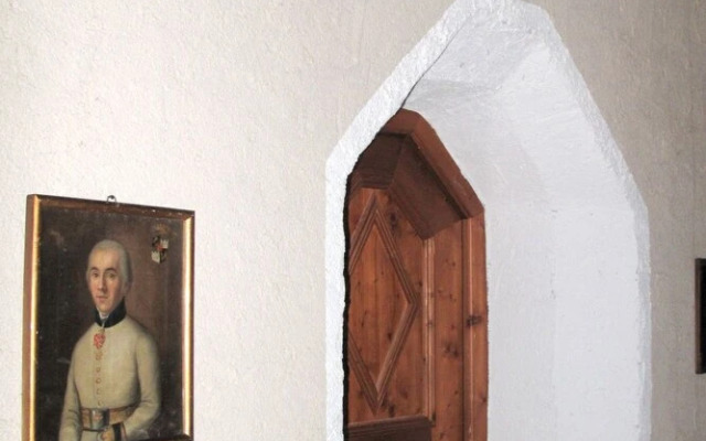 Burg Biedenegg mit Schlosscaf Flie