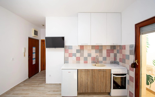 Budva Apartment Dejan 1