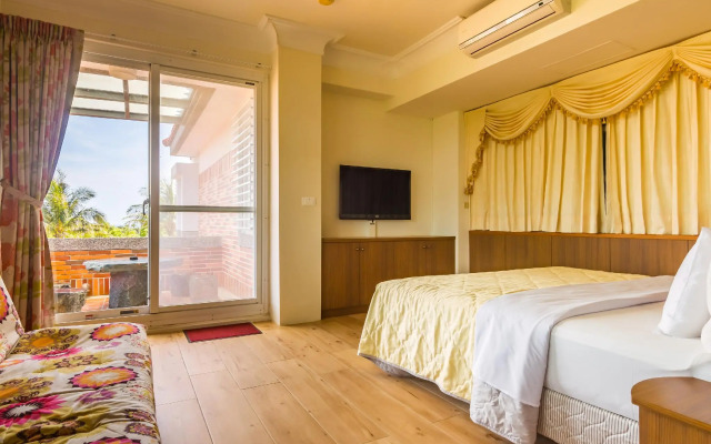Kenting Maya House B&B