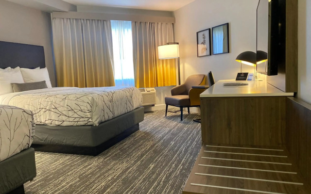 Best Western Premier Denver East