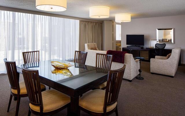 DoubleTree by Hilton Hotel Houston - Greenway Plaza