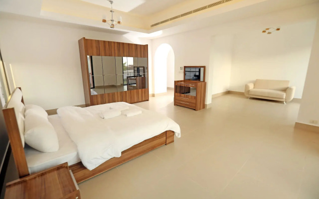 Tala Bay Residence - Families Only