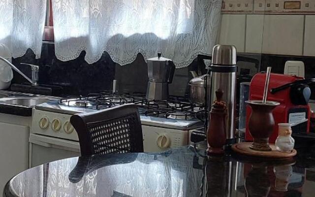 Uma casa com toque nostálgico no centro de Canela