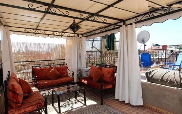 Riad For S