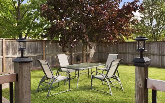 Days Inn by Wyndham Stouffville