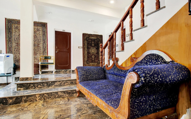 Collection O Dal Lake