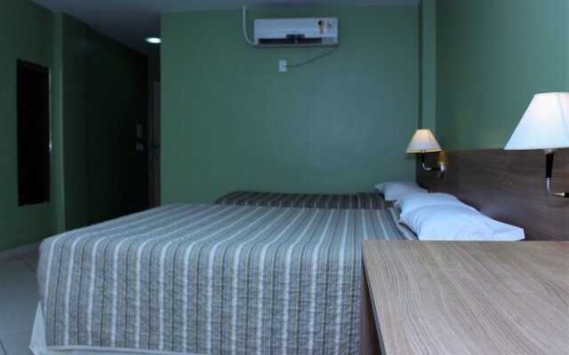 Pousada Caravelas Lusitanas by OYO Rooms