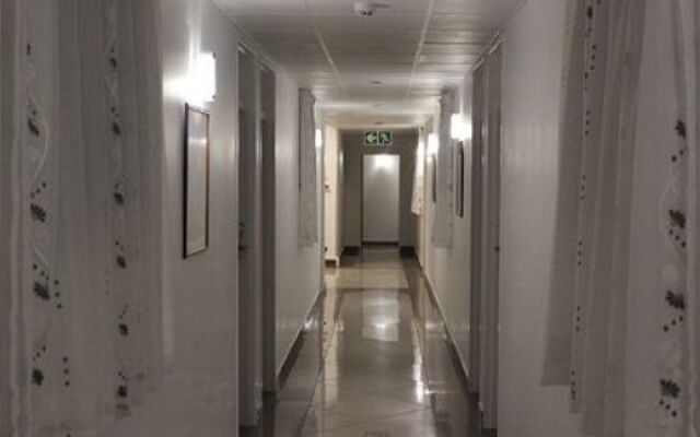 Chez Hotel