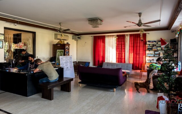 Madpackers Delhi - Hostel