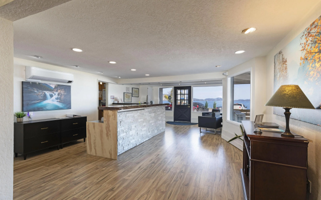 Americas Best Value Inn Polson