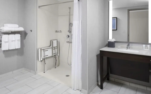 Hyatt Place Charlotte/University Research Park