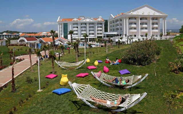 Roma Beach Resort & Spa