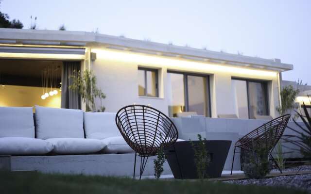 Theros Villa Complex With Private Pools