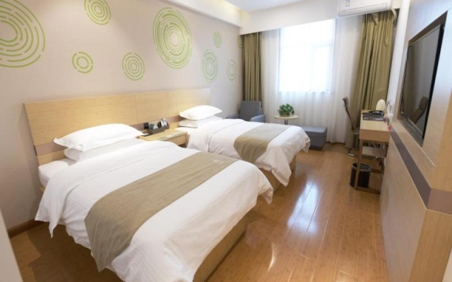 Greentree Inn Zhengzhou Fangte Green Expo Park Shangdu Road Express Hotel – Guest Rooms – Zhengzhou