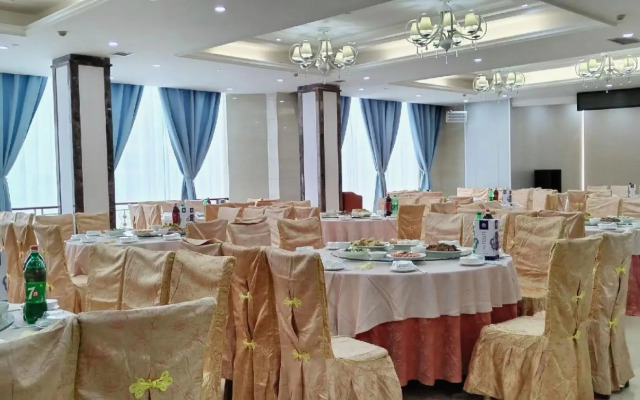 Huaxi International Hotel