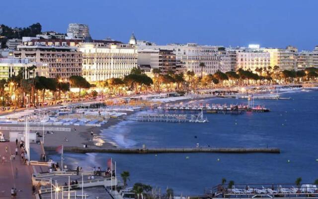 HeavnStay Suite 2 Cannes Centre