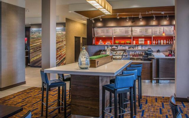 Courtyard by Marriott Winnipeg Airport