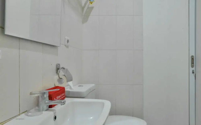 ZEN Rooms Sukasari Gegerkalong