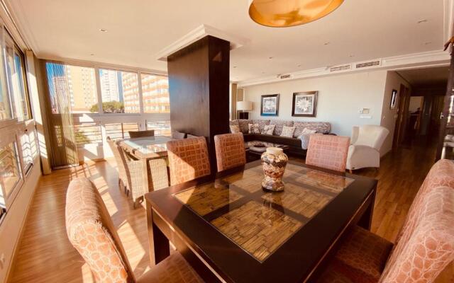 Be Luxury Apartment 20 Mts From The Beach