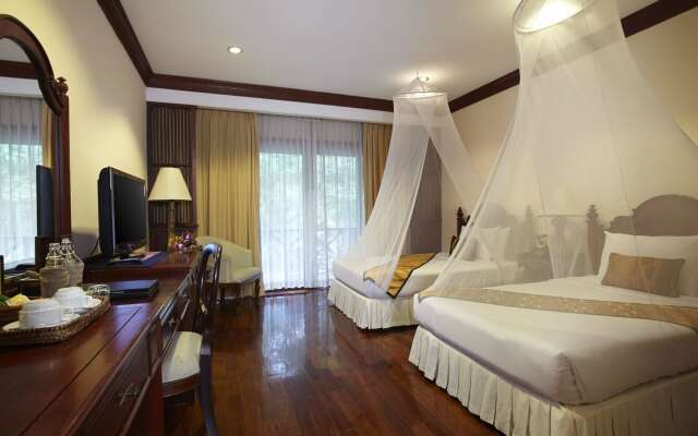 Villa Santi Resort & Spa