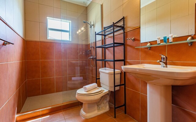 Stylish Villa, Private Pool, Bbq, Privacy