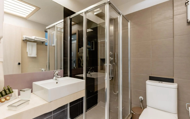 Palm Beach Hotel Apartments