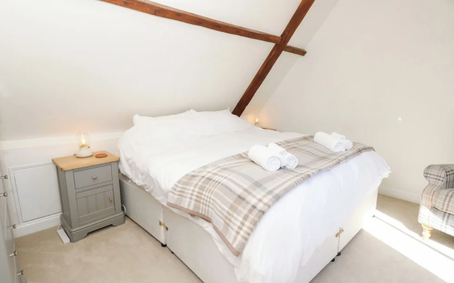 3 West Quay Mews