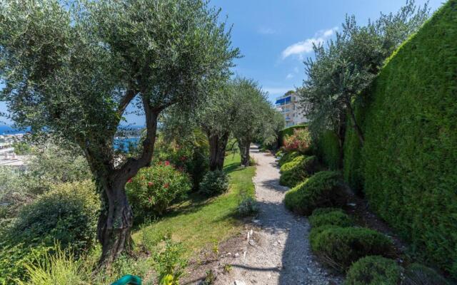 Sea View Park Swimming Pool & Tennis 2 Bdrs