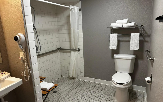 Motel 6 San Diego, CA - Hotel Circle - Mission Valley