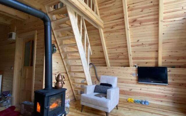Lelvani Suit Bungalov