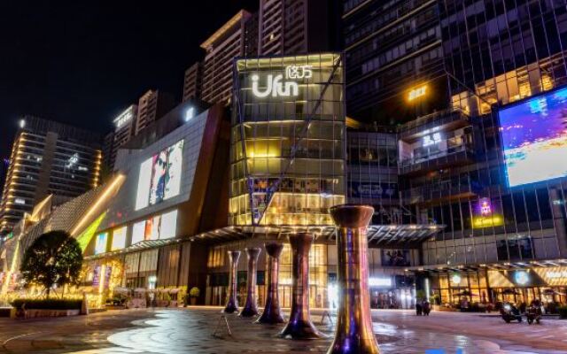 Senberstan Sixiangjia Holiday Apartment (Chengdu Financial City)