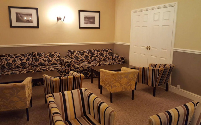 Nant Ddu Lodge Hotel