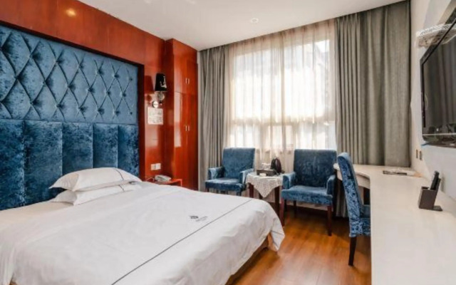 Dazhou Jinliya Hotel (City Center Plaza)