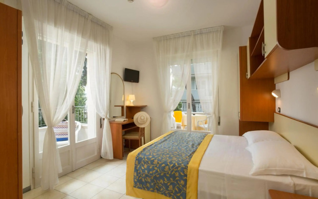 Hotel Cannes Riccione