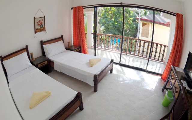 Alona Vida Beach Resort
