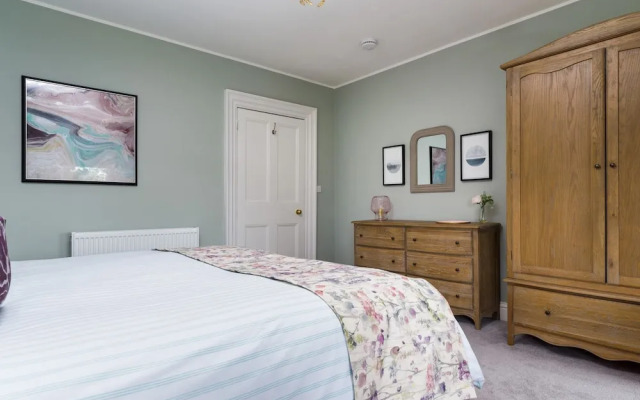 Wansfell at Lipwood House