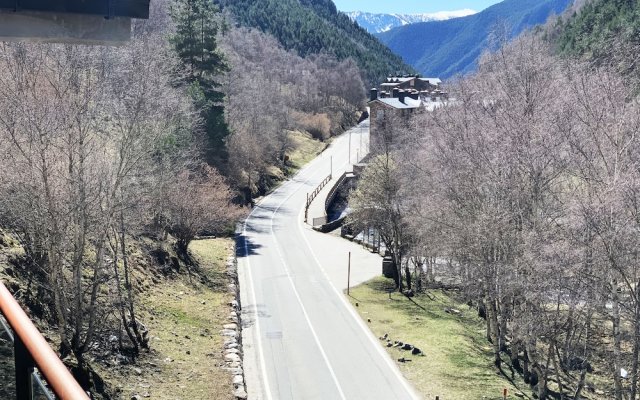 Apartamentos Llorts Ordino 3000