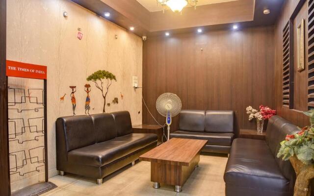 Hotel Aditya Palace