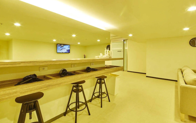 Single inn kaohsiung Lisen Hostel