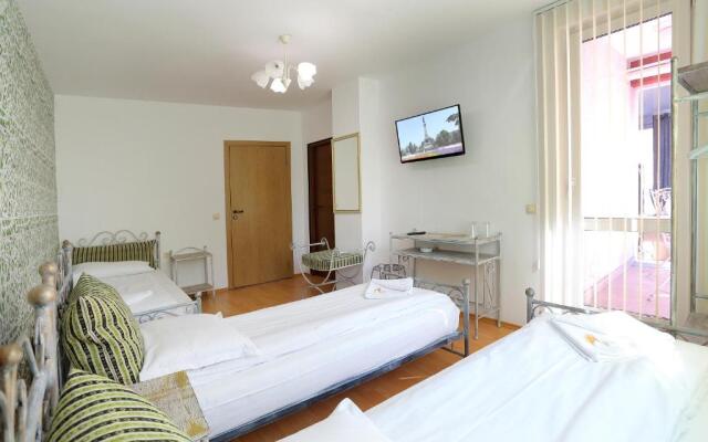 Family Hotel Amor