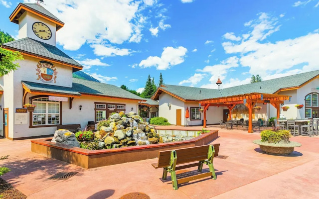 Icicle Village Blizzard Pool Parking