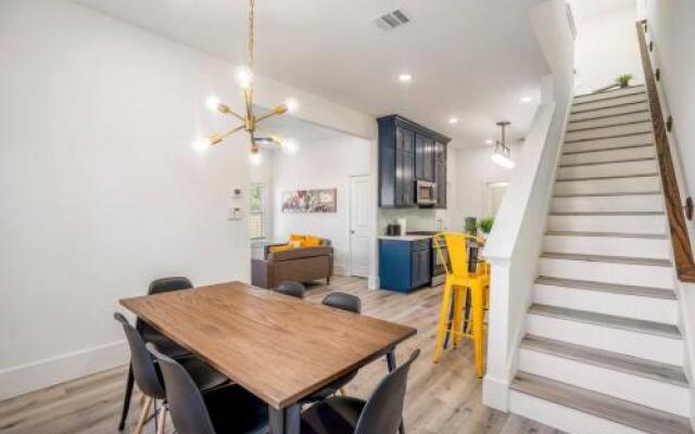 Clutch City Super-Luxe at East Downtown