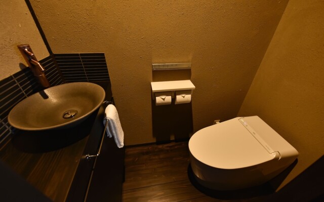 Rin Premium Koki Higashi