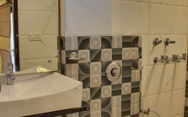 OYO 319 Rk Residency