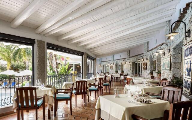 Cruccuris Resort Adults Only