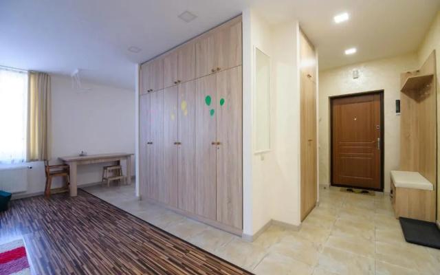 Colored balloons - 3 bedrooms, 3 bathrooms, equipped large apartments