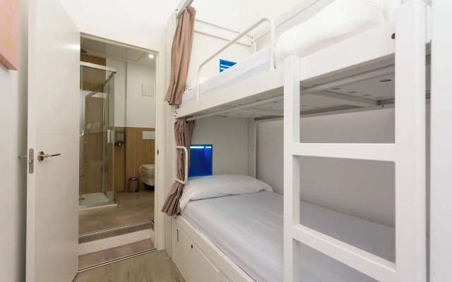 Málaga Stop Hostel